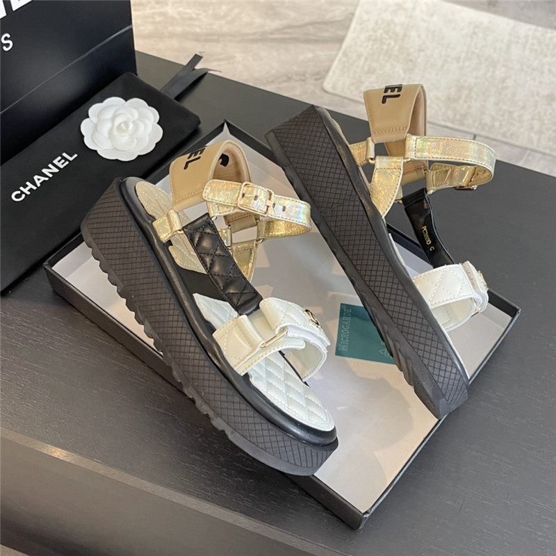 Ch**el quilted beach sandals black and beige leather