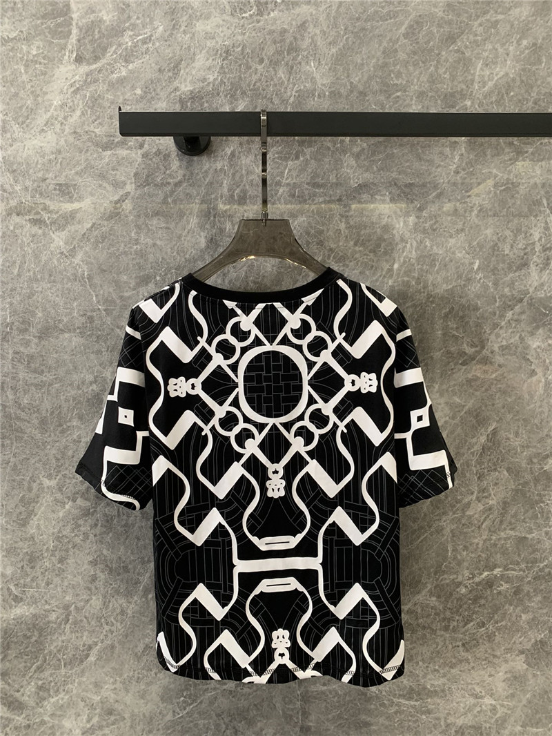 H**me5 v-neck short-sleeved t-shirt replica clothes
