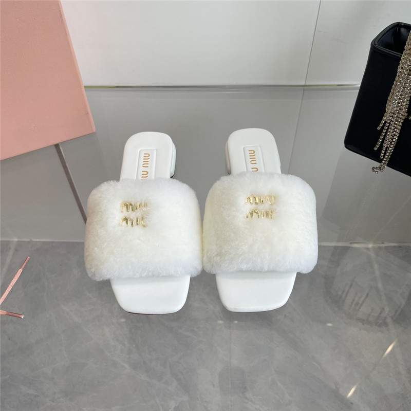 Miu Miu White Matelassé Fur Slides with Metal Lettering