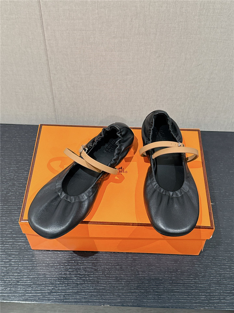 H**me5 jolly ballet flat in black leather