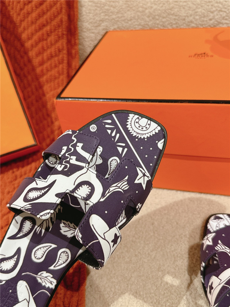 H**me5 oran sandal with black animaux bandana