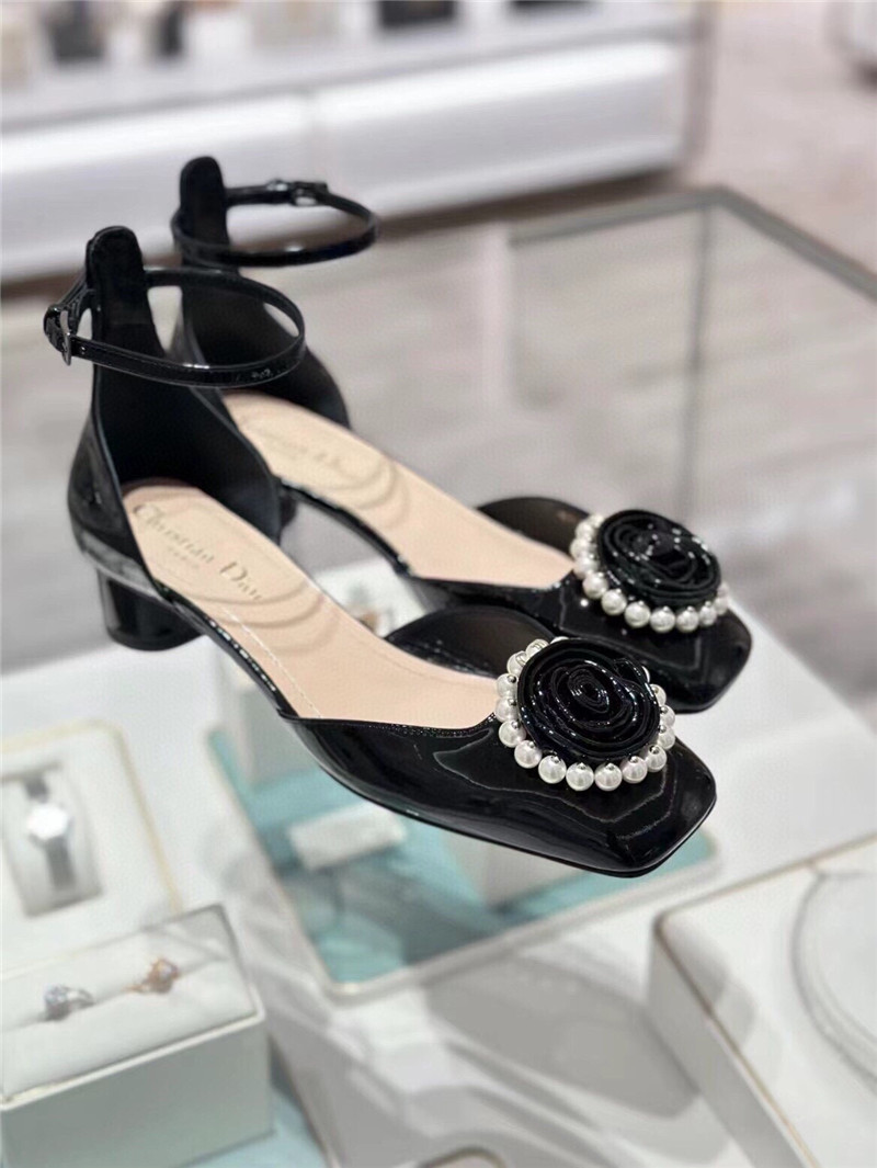 D10r black patent pearl rose ankle sandals