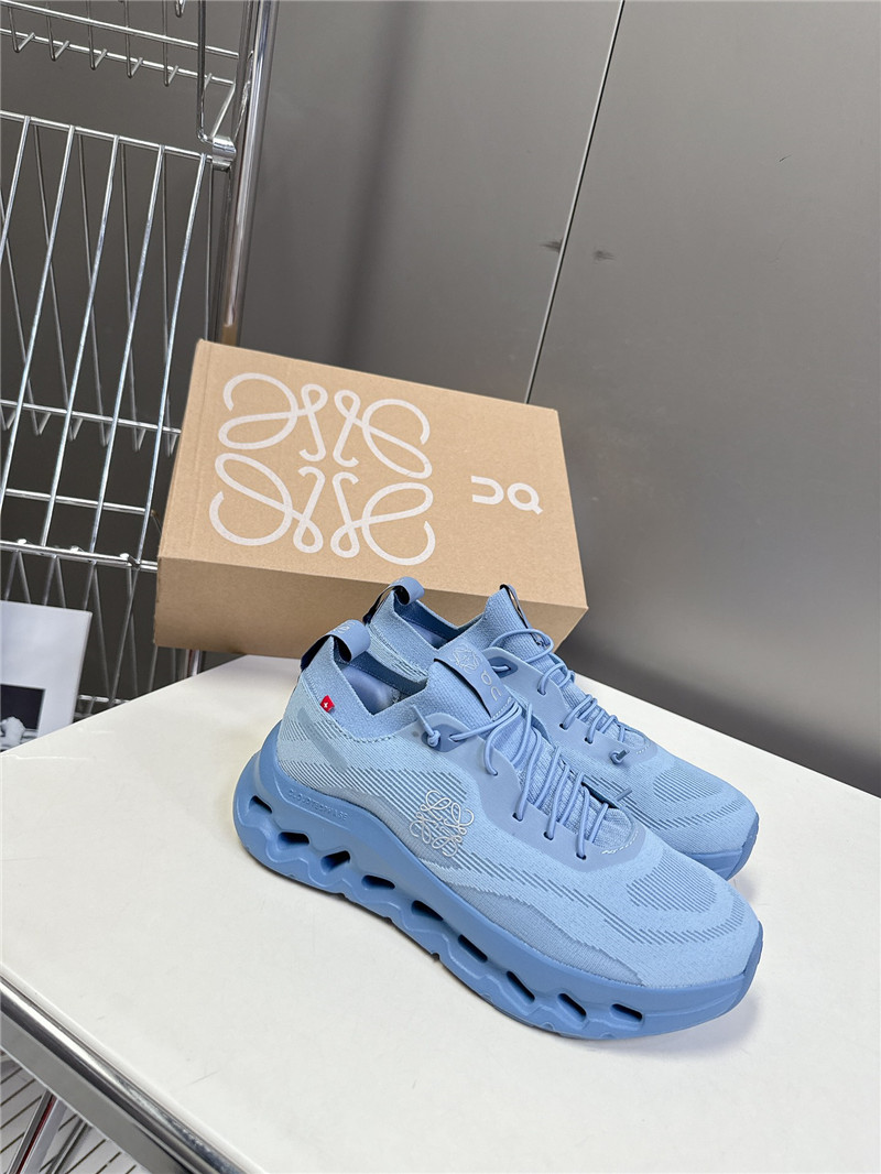 L0ew* + on cloudtilt 2.0 blue stretch sneakers
