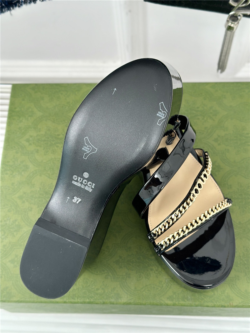 Gvc*1 signoria chain strappy platform slides in black