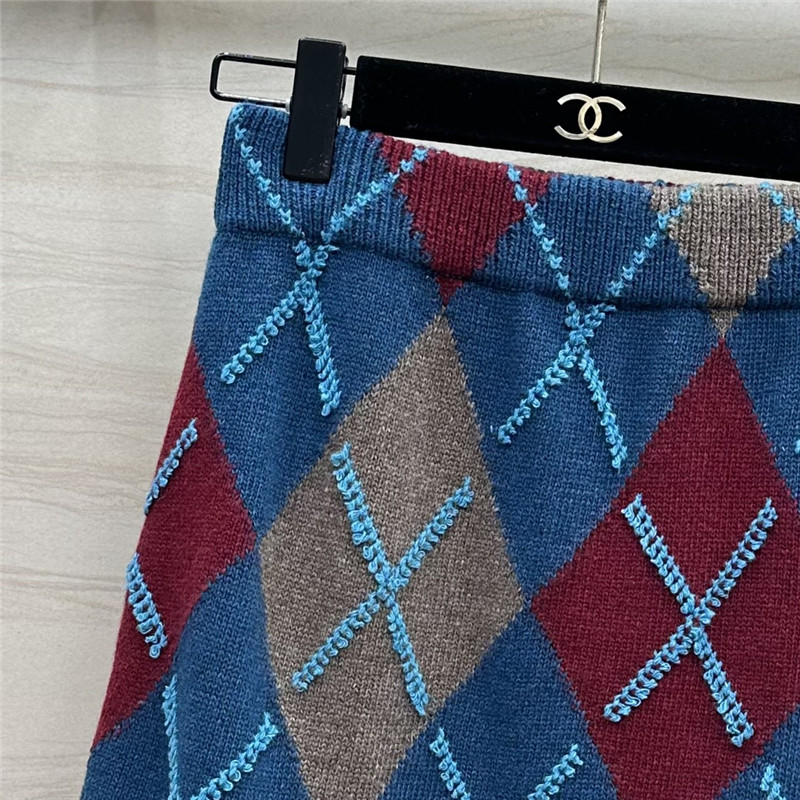 Ch**el colorblock embroidered knitted skirt replica d&g clothing