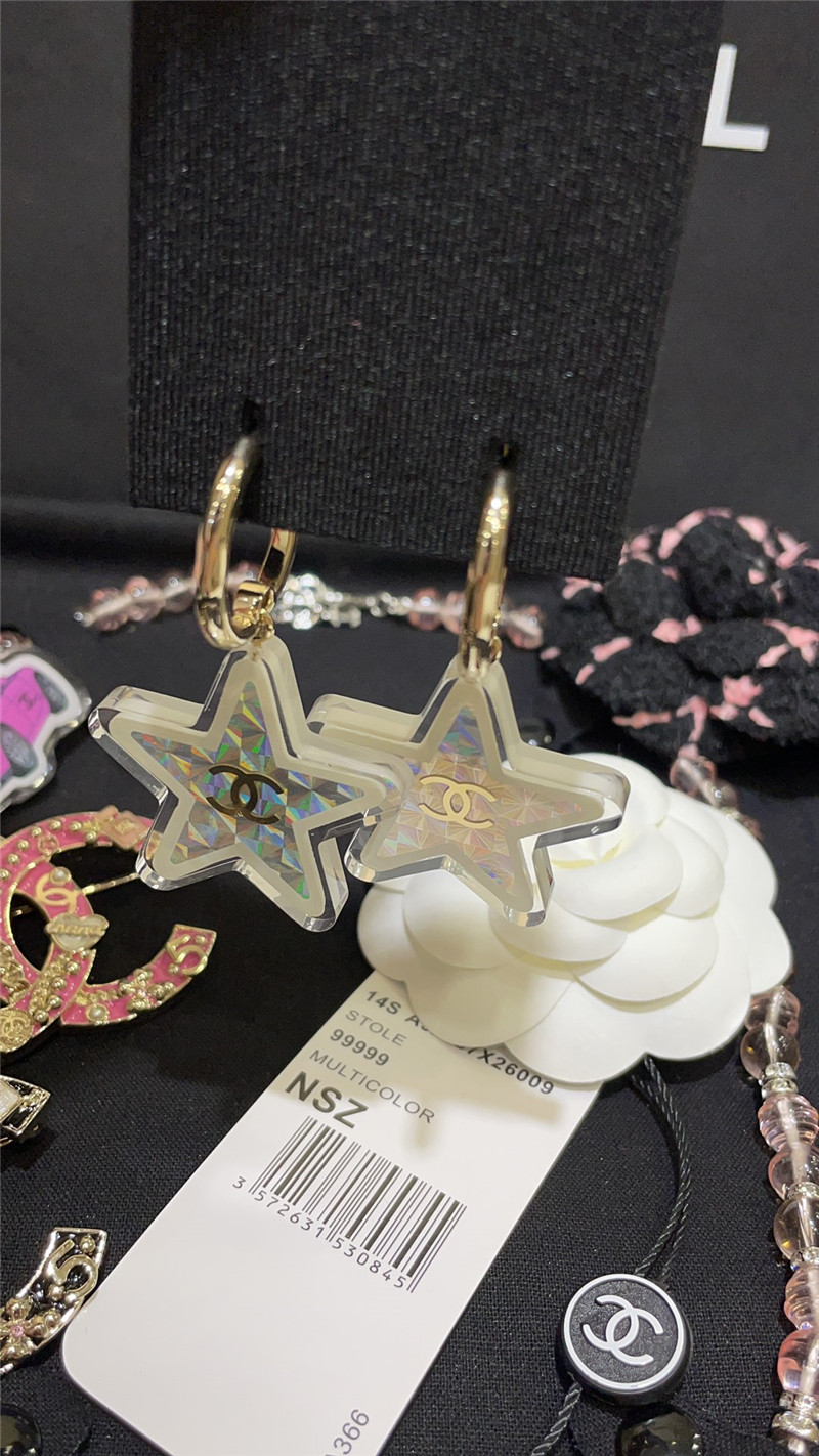 Ch**el five-pointed star resin earrings