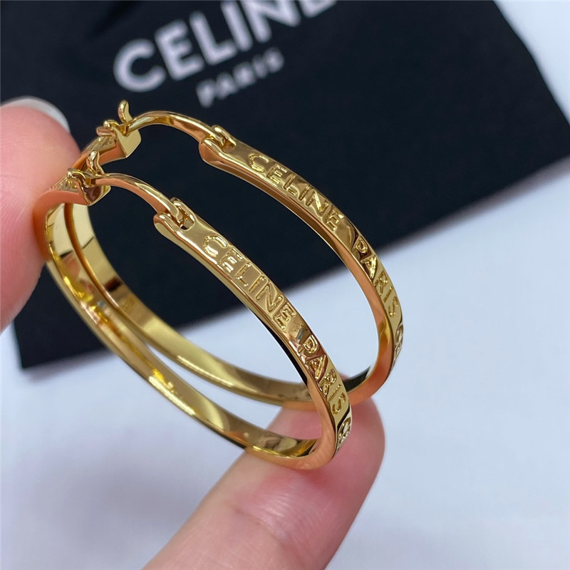 Ce1i*e letter earrings