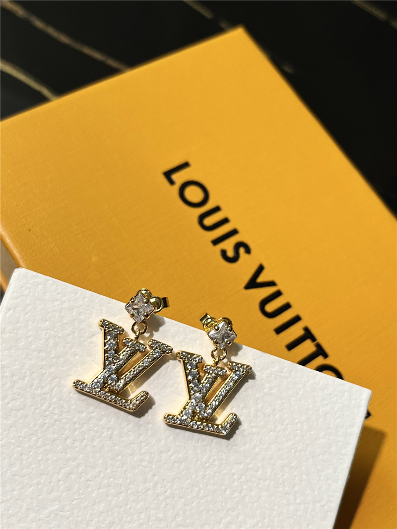 l0vis Vvtt0n lv new earrings