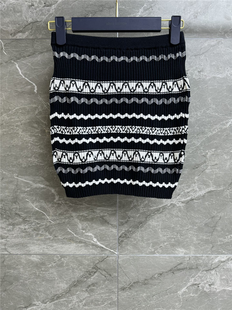 l0vis Vvtt0n lv striped knit suit replica designer clothes