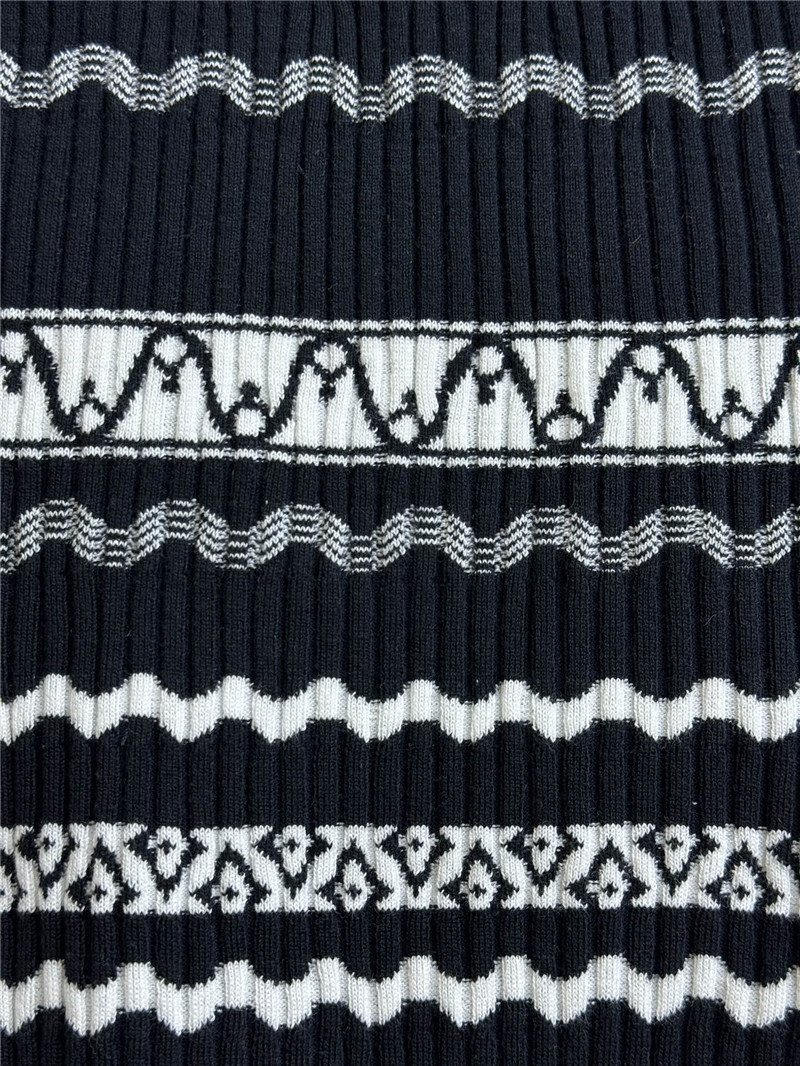 l0vis Vvtt0n lv striped knit suit replica designer clothes