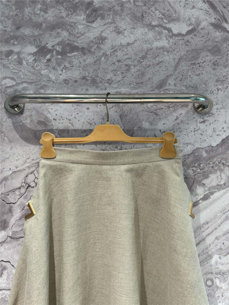 Va1e*ntin0 linen skirt replica d&g clothing