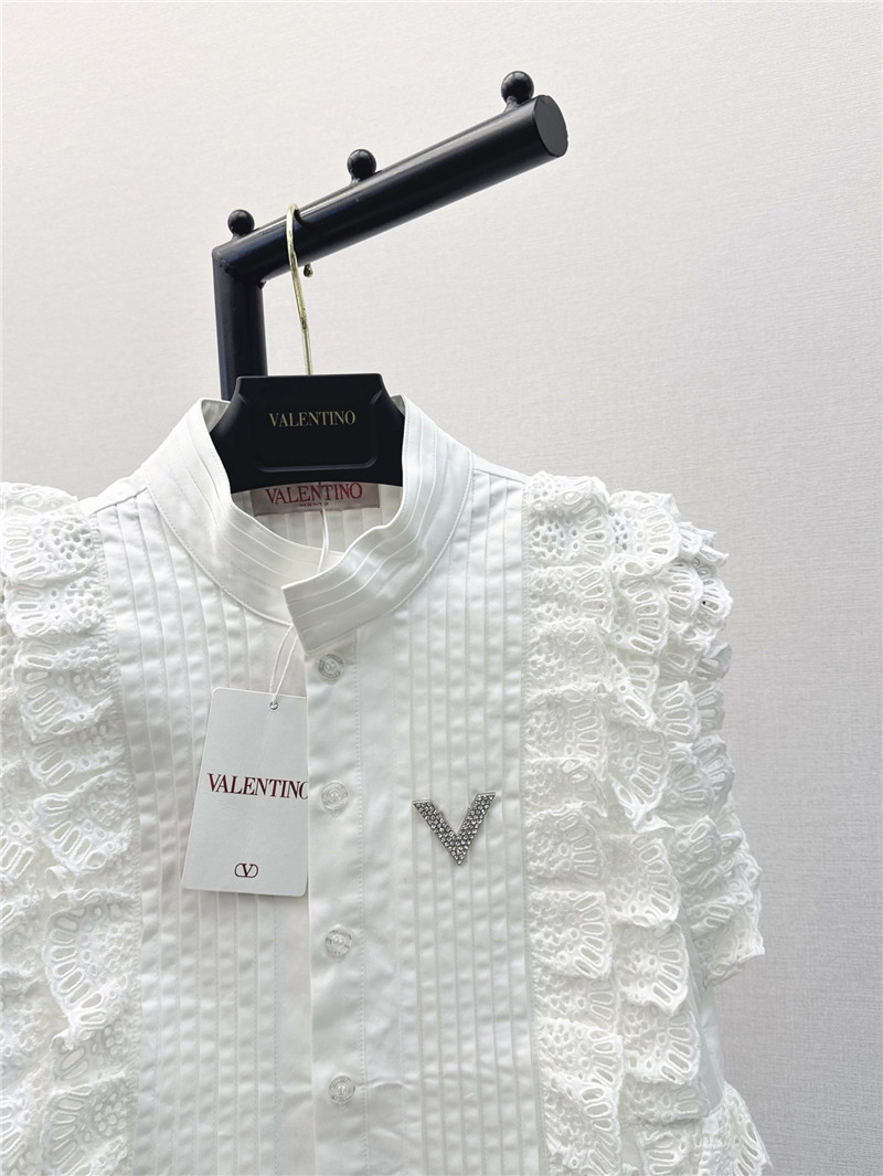 Va1e*ntin0 hollow lace flower patchwork shirt replica clothing sites