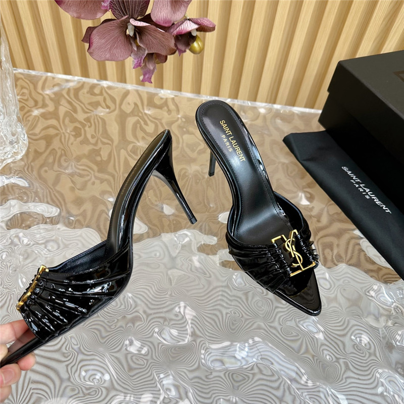 Sa1nt Lau*nt babylone mules in black patent leather