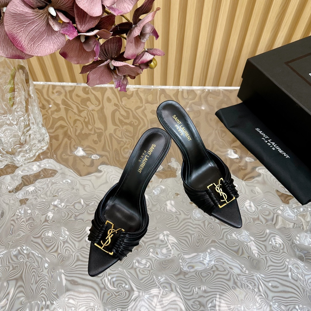 Sa1nt Lau*nt babylone mules in smooth black leather