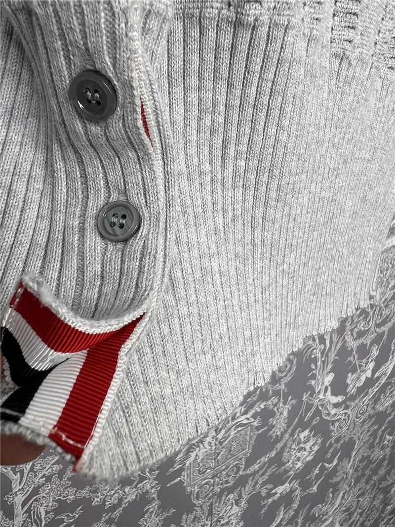 THOM BROWNE new knitted vest replica d&g clothing