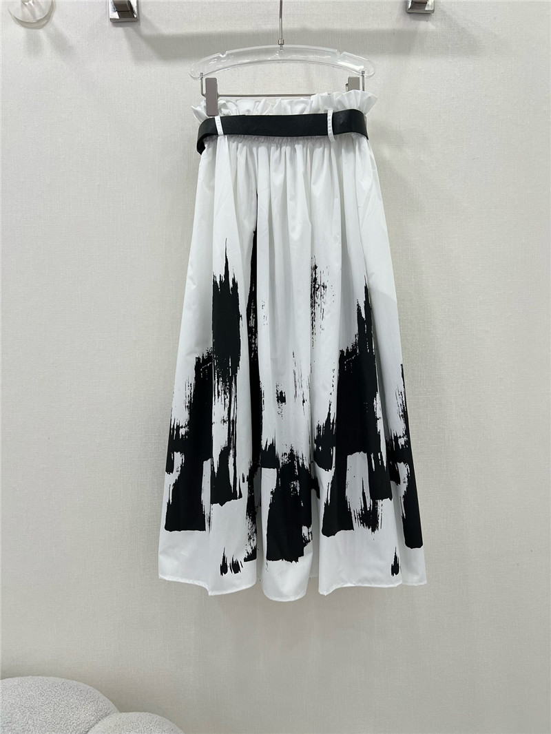 D10r waistband lace pleated ink painting long skirt replica clothing