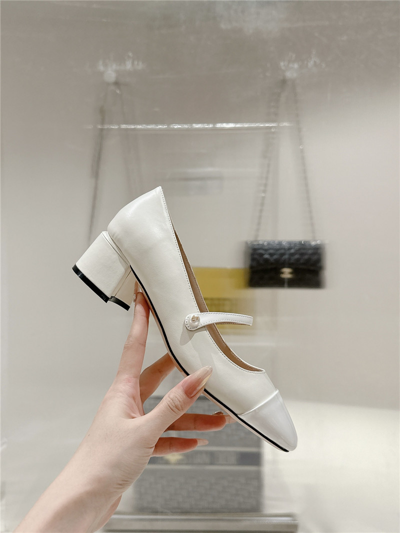 J1m*y Ch00 elisa 45 white nappa and patent leather pumps