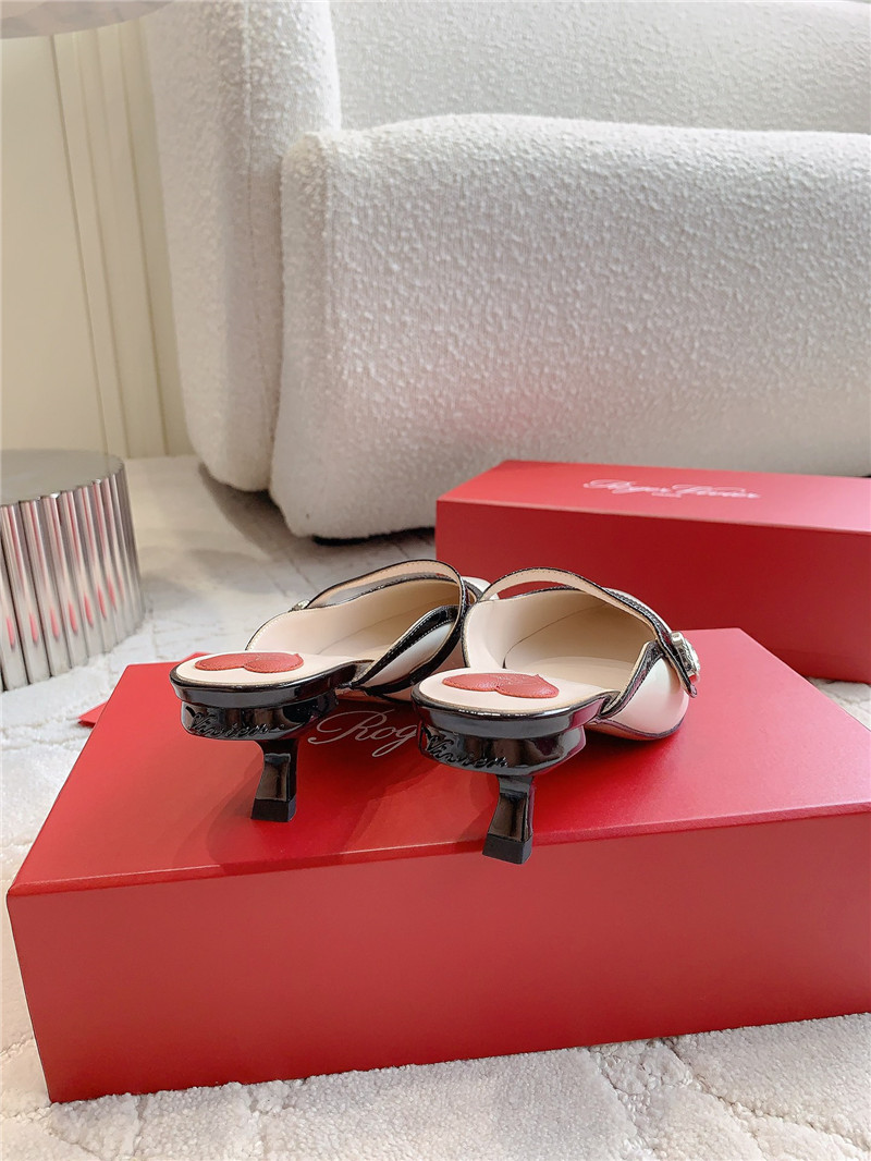roger u1u1er mary jane virgule mules white and black patent