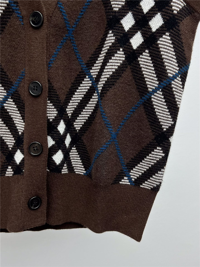 Bv*b*rry checked wool vest replica designer clothes