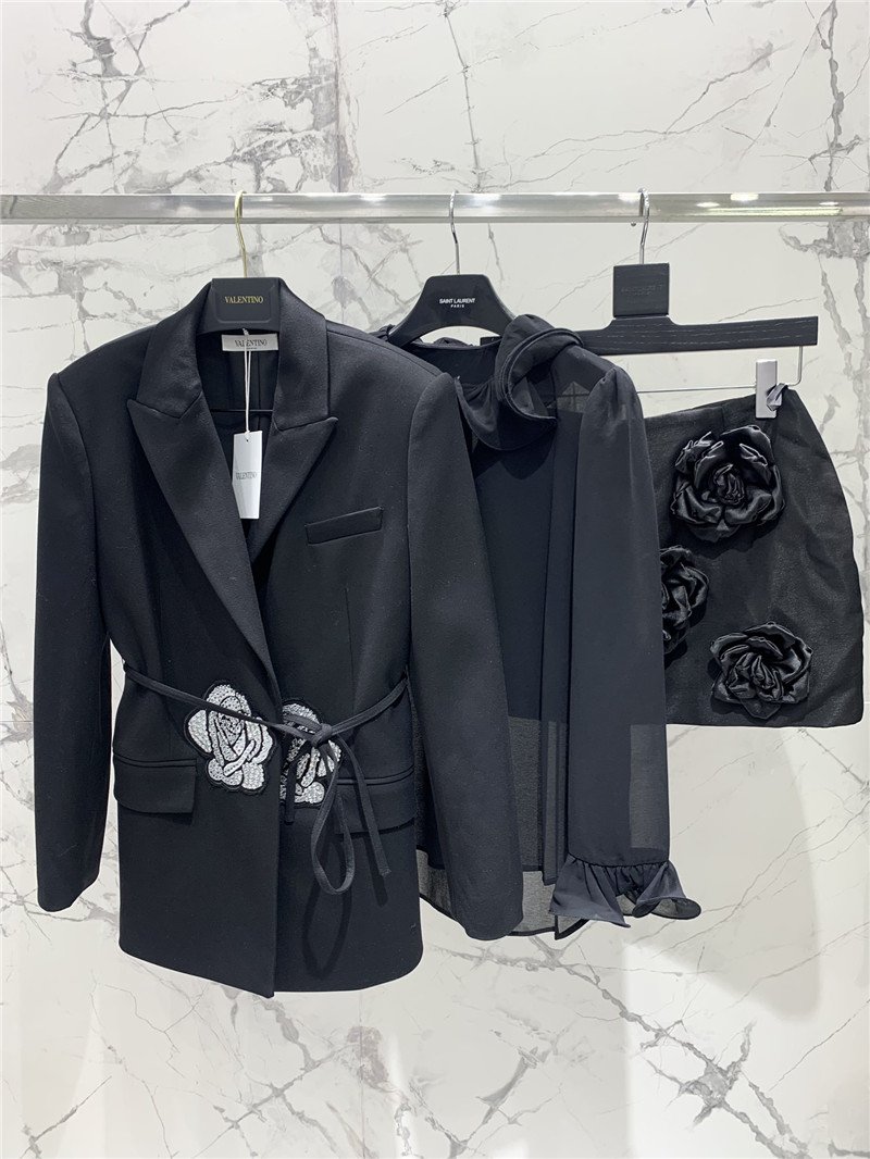 Va1e*ntin0 flower embroidery rhinestone suit replica d&g clothing