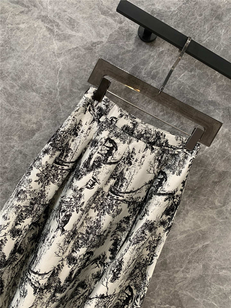 D10r ink painting jacquard skirt replica clothing sites