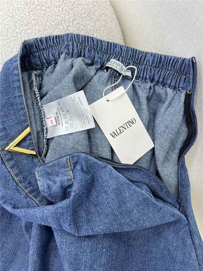 Va1e*ntin0 gradient denim skirt replica d&g clothing