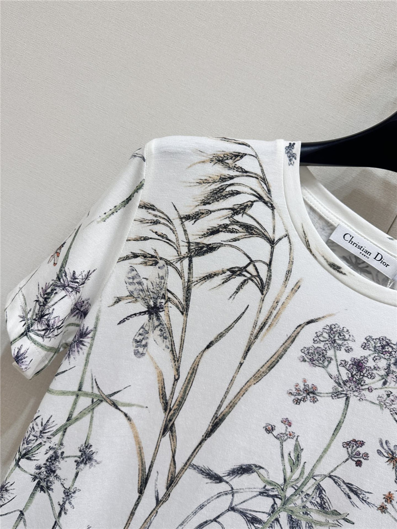 D10r floral print slim fit short-sleeved t-shirt