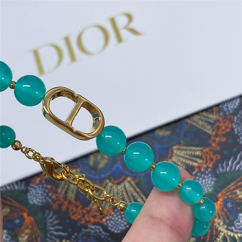 D10r green bead bracelet