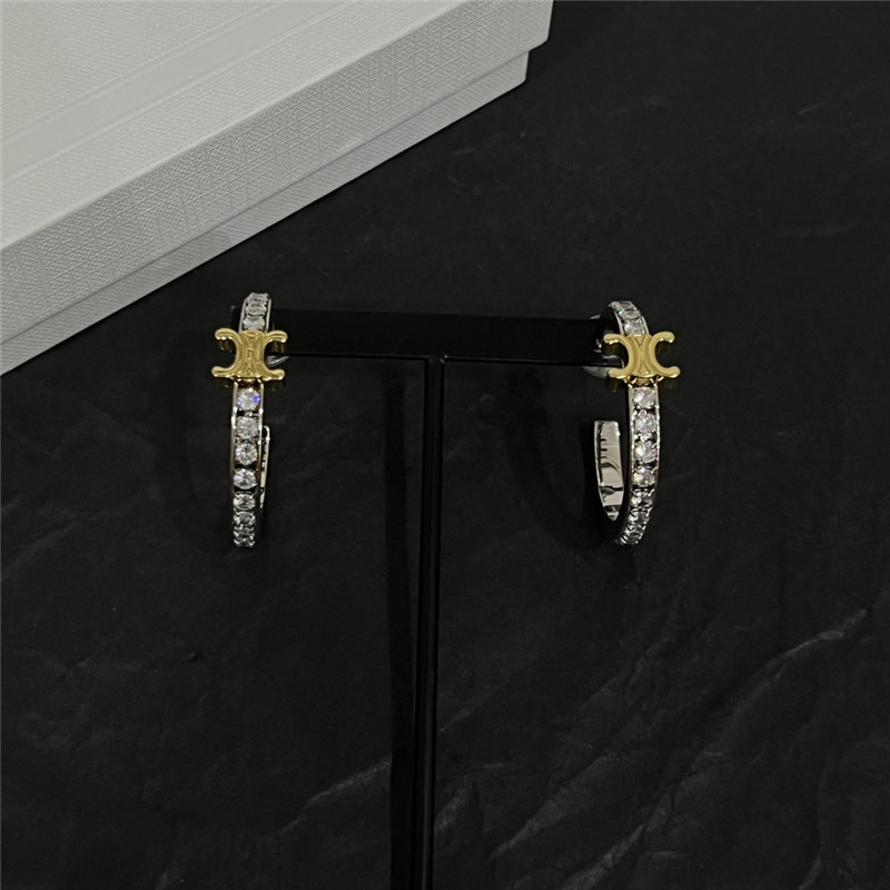 Ce1i*e new earrings