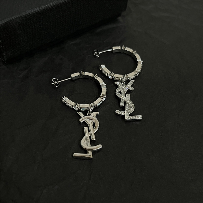 Y51 new earrings