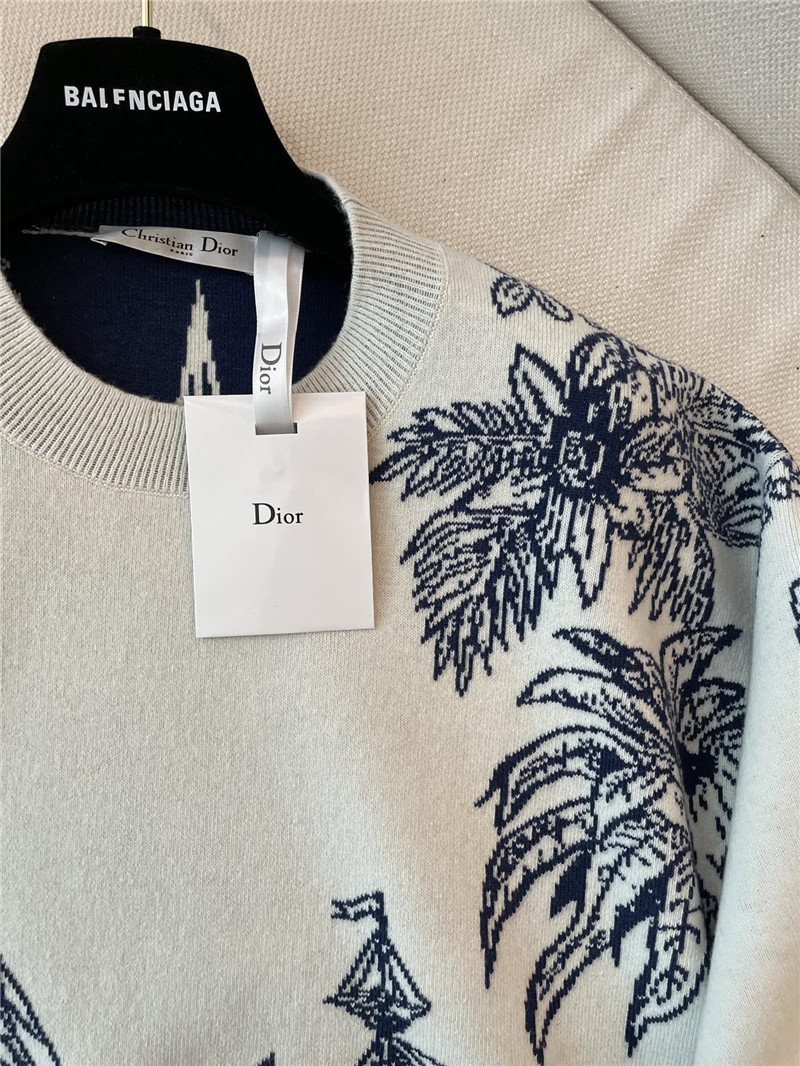 D10r new cashmere sweater replica d&g clothing