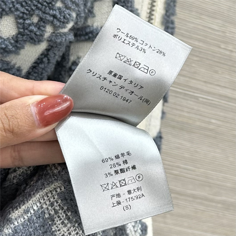 D10r monogram three-dimensional jacquard sweater replica clothes