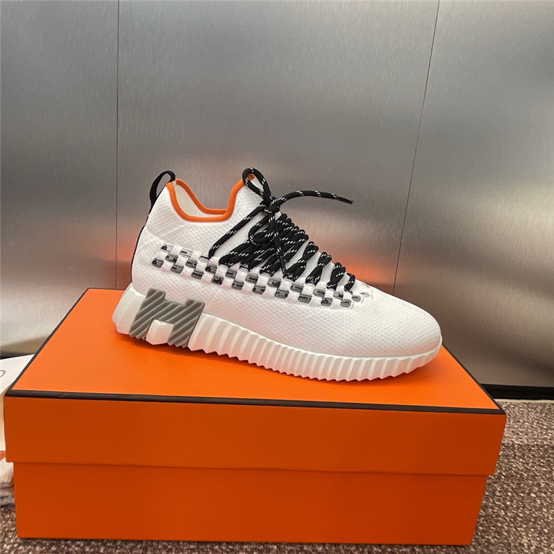 H**me5 white bouncing sneaker dupes