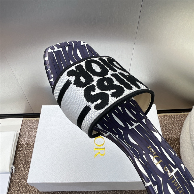 D10r dway heeled slide in pale navy miss D10r allover motif