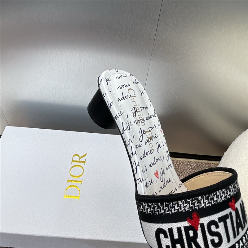 D10ramour dway heeled slide in je vous adore motif