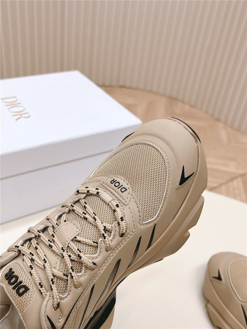 D10r b44 blade sneakers women