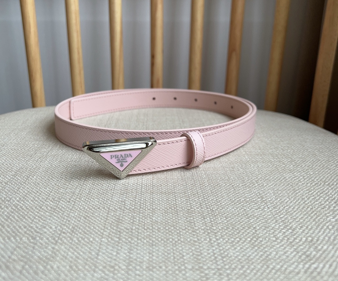 Pra*a triangle logo outline belt