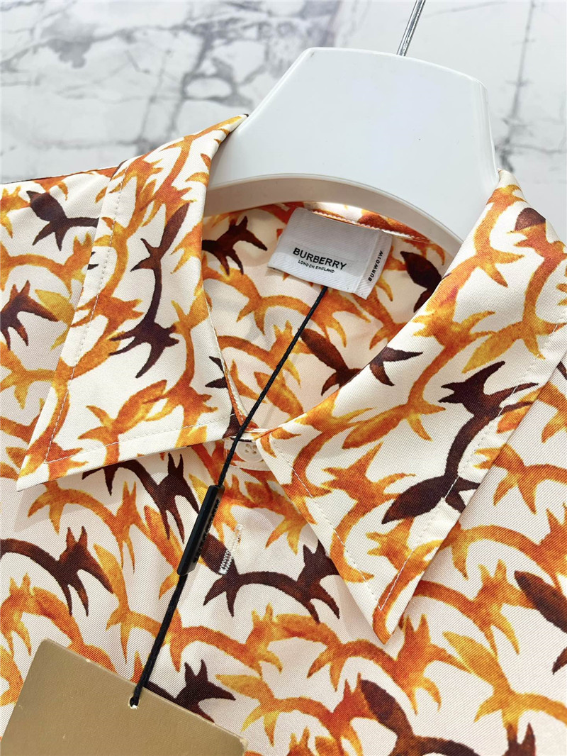 Bv*b*rry twill printed shirt replica clothing sites
