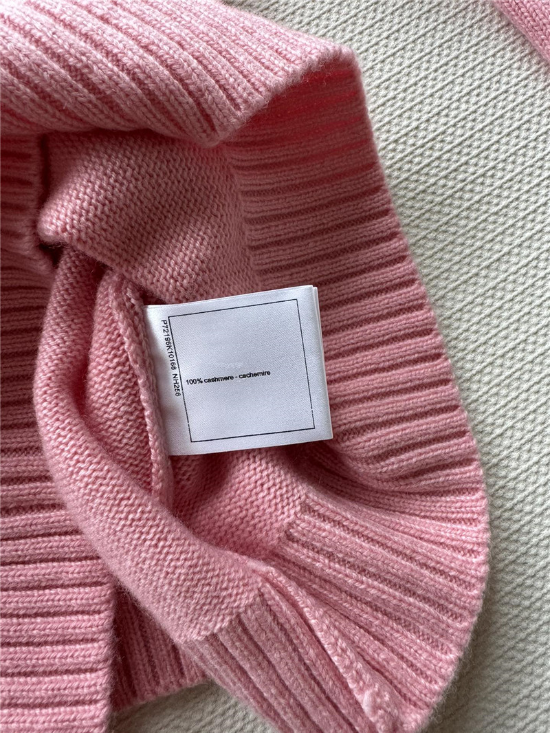 Ch**el logo shoulder button cashmere sweater replica clothing