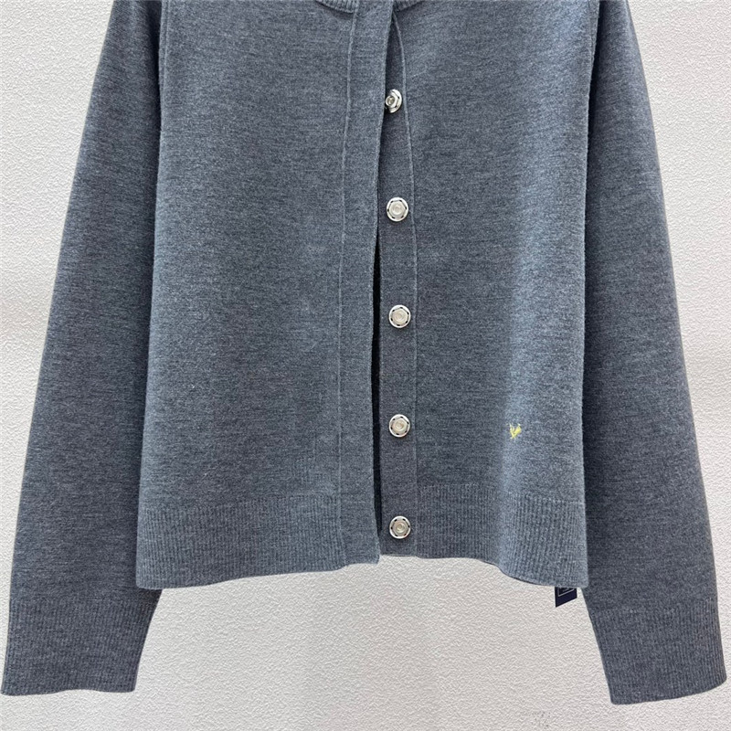b0tt*ga Ven*ta concealed button wool cardigan replica d&g clothing