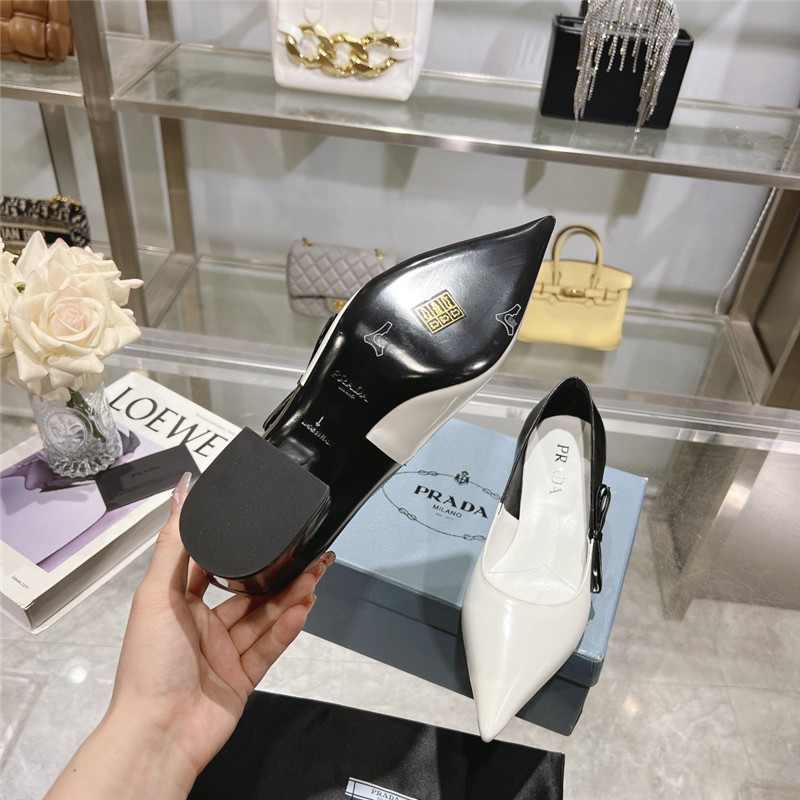 Pra*a chunky pointed pumps in black and white calfskin