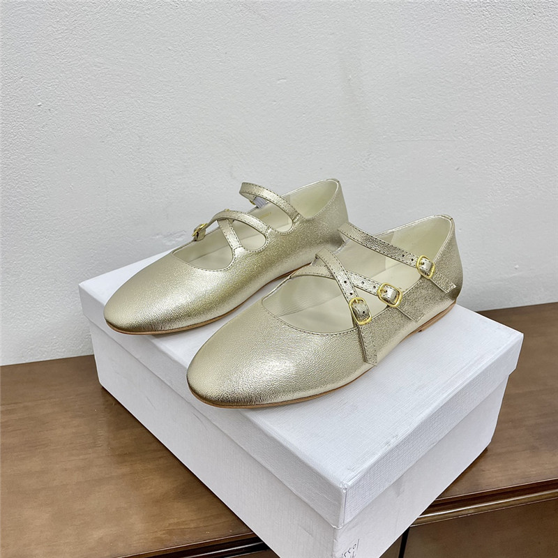 Ce1i*e criss-cross ballerinas in silver smooth leather