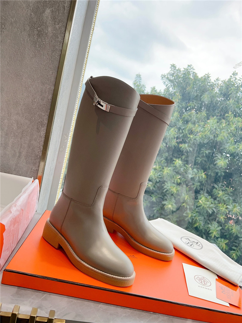H**me5 faustine boot in gray