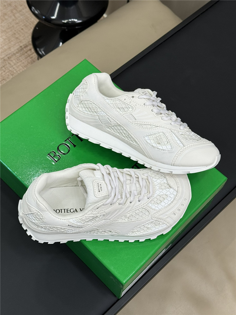 b0tt*ga Ven*ta orbit sneakers white