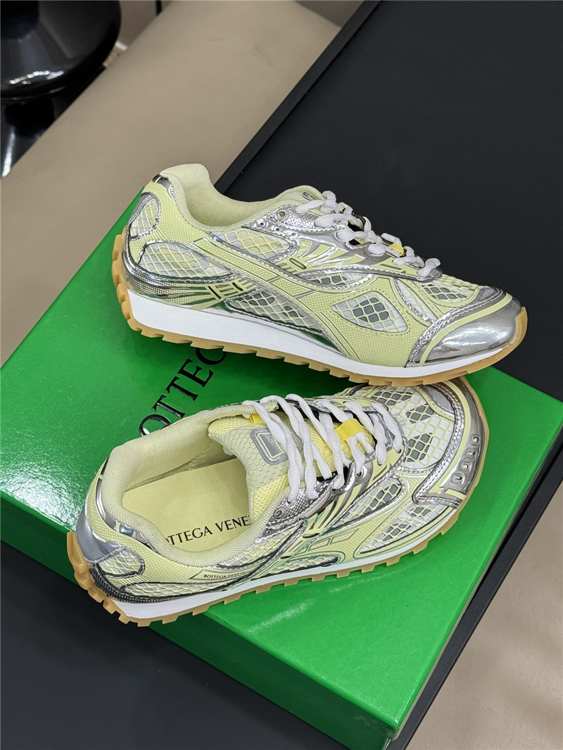 b0tt*ga Ven*ta orbit sneakers women