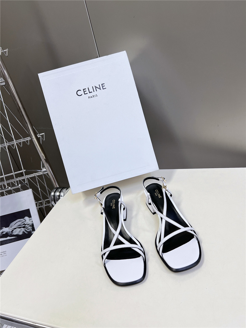 Ce1i*e cuir triomphe white lambskin flat sandals