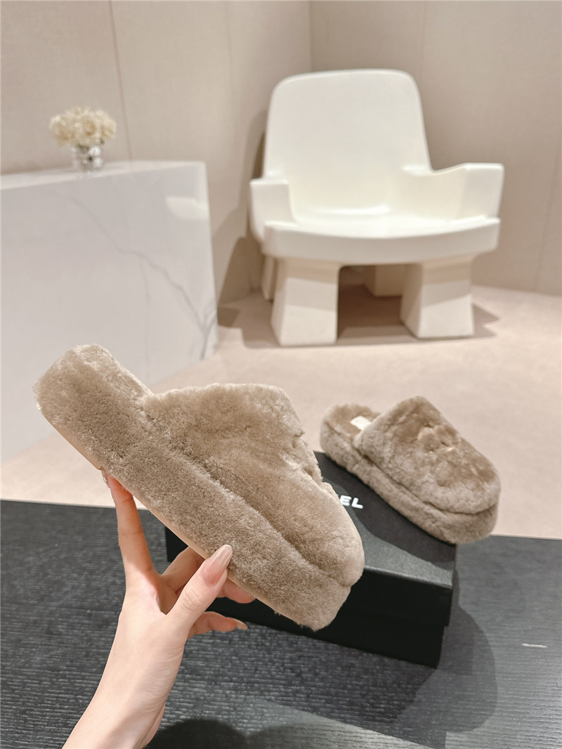 Ch**el embroidered beige fur flat platform mules