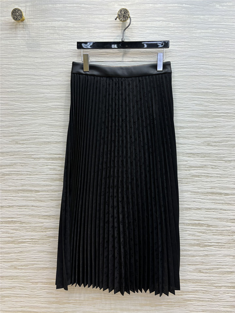 l0vis Vvtt0n lv monogram print pleated long skirt replica clothes