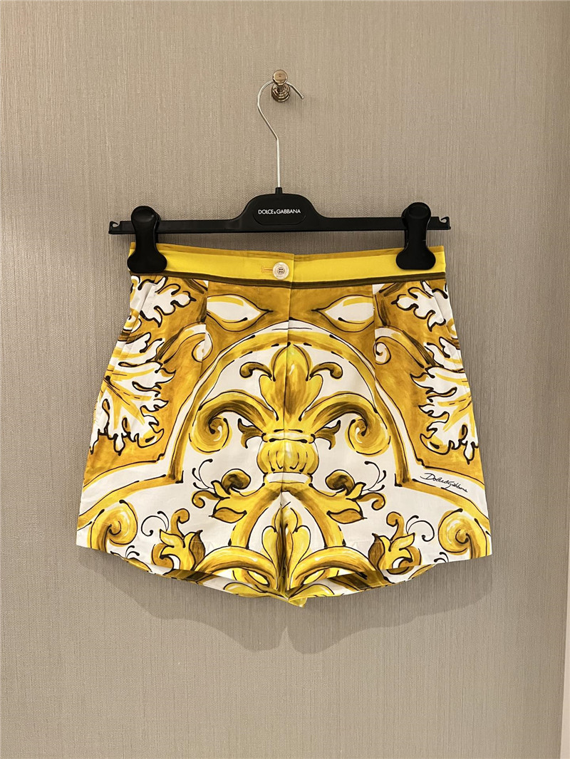 Dolce & Gabbana Majolica-print Cotton Shorts