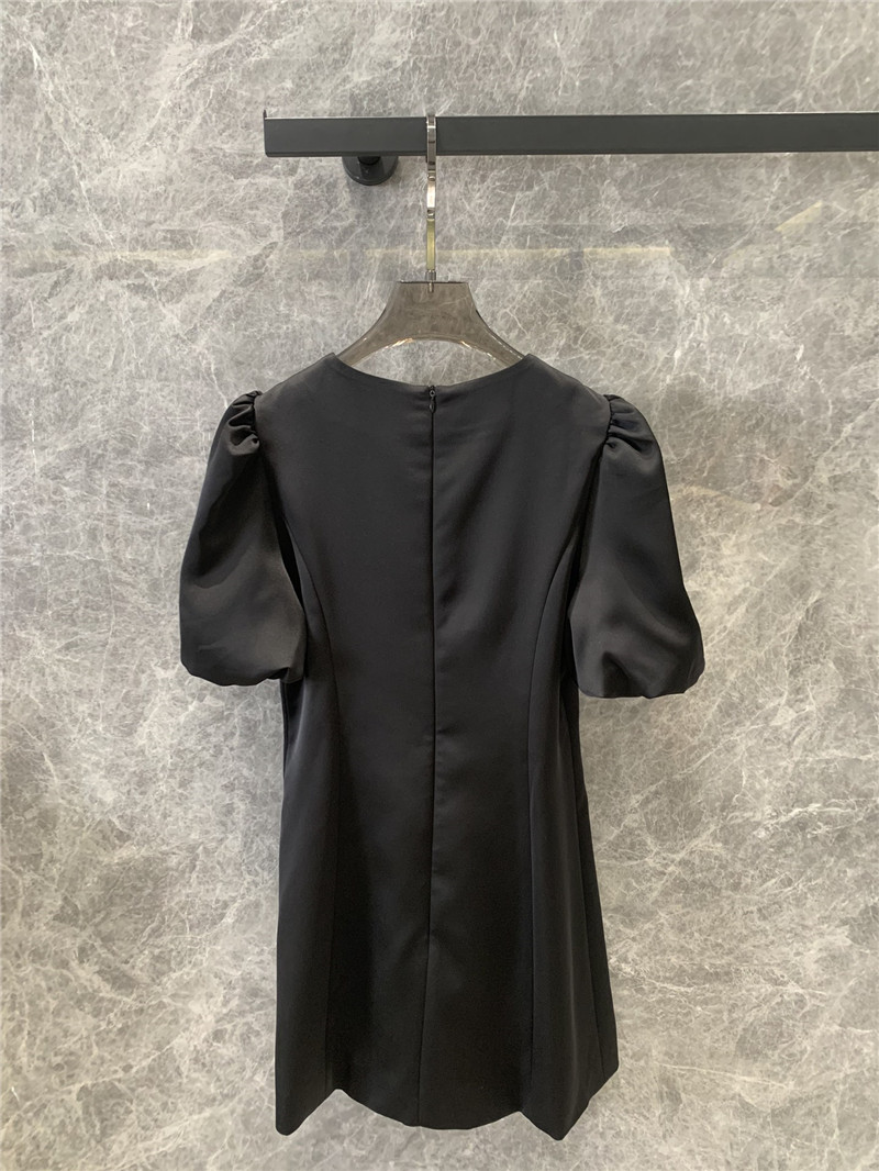 Va1e*ntin0 pearl decoration collar puff sleeve dress replicas clothes